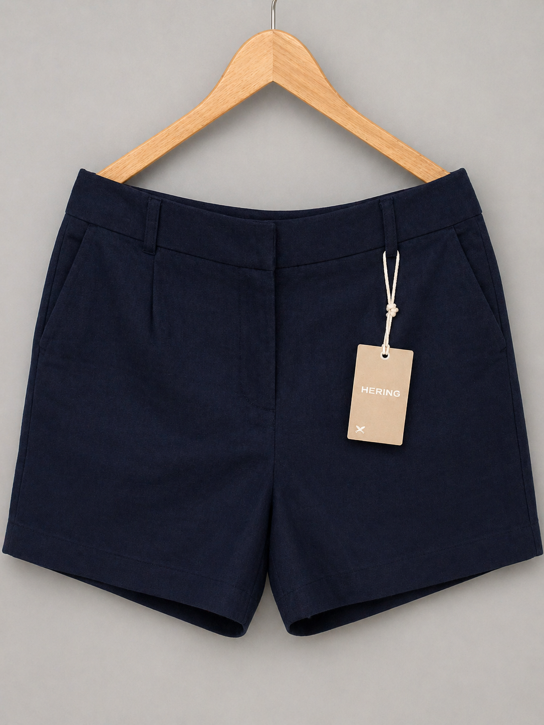 file_0000000005d8720e87841e35df441916 Short Linho Hering Feminino Alfaiataria com Bolsos - Imagem 1
